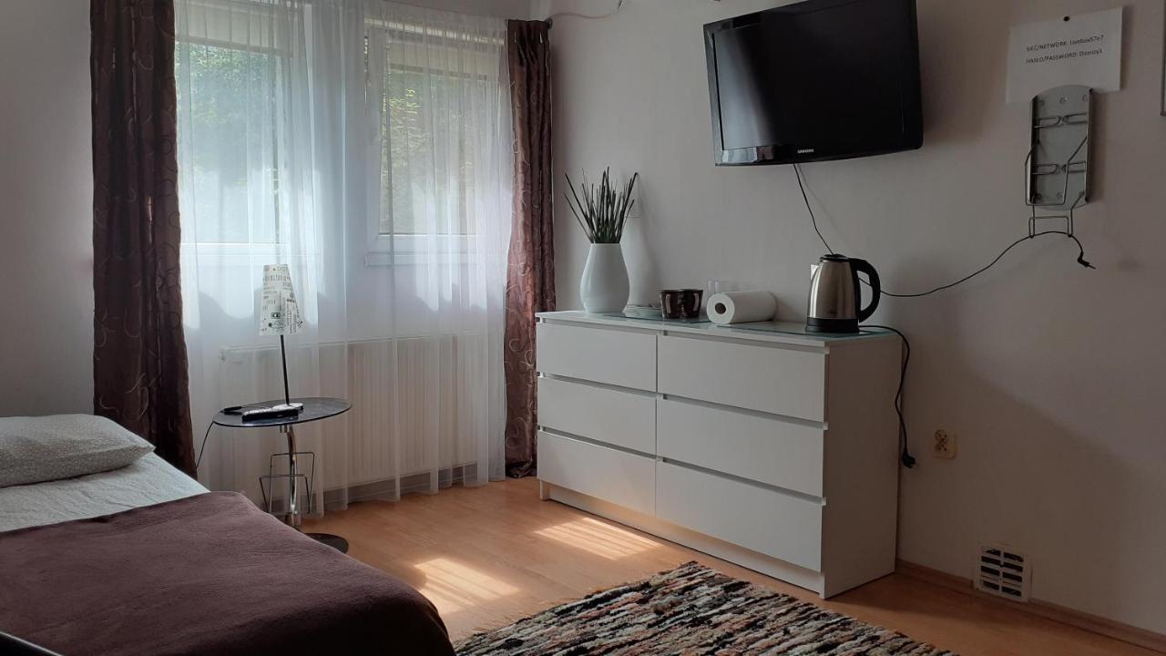 Pokoje Przy Parku Oliwskim Apartment กดัญสก์ ภายนอก รูปภาพ