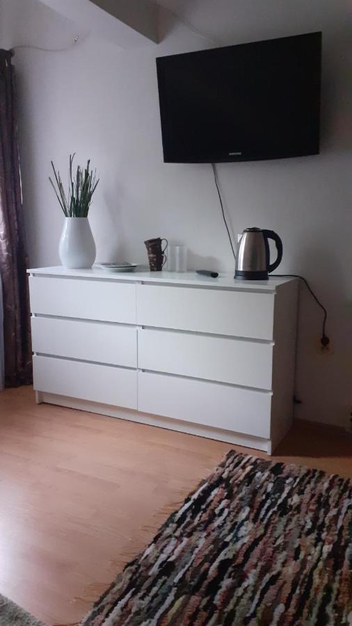 Pokoje Przy Parku Oliwskim Apartment กดัญสก์ ภายนอก รูปภาพ