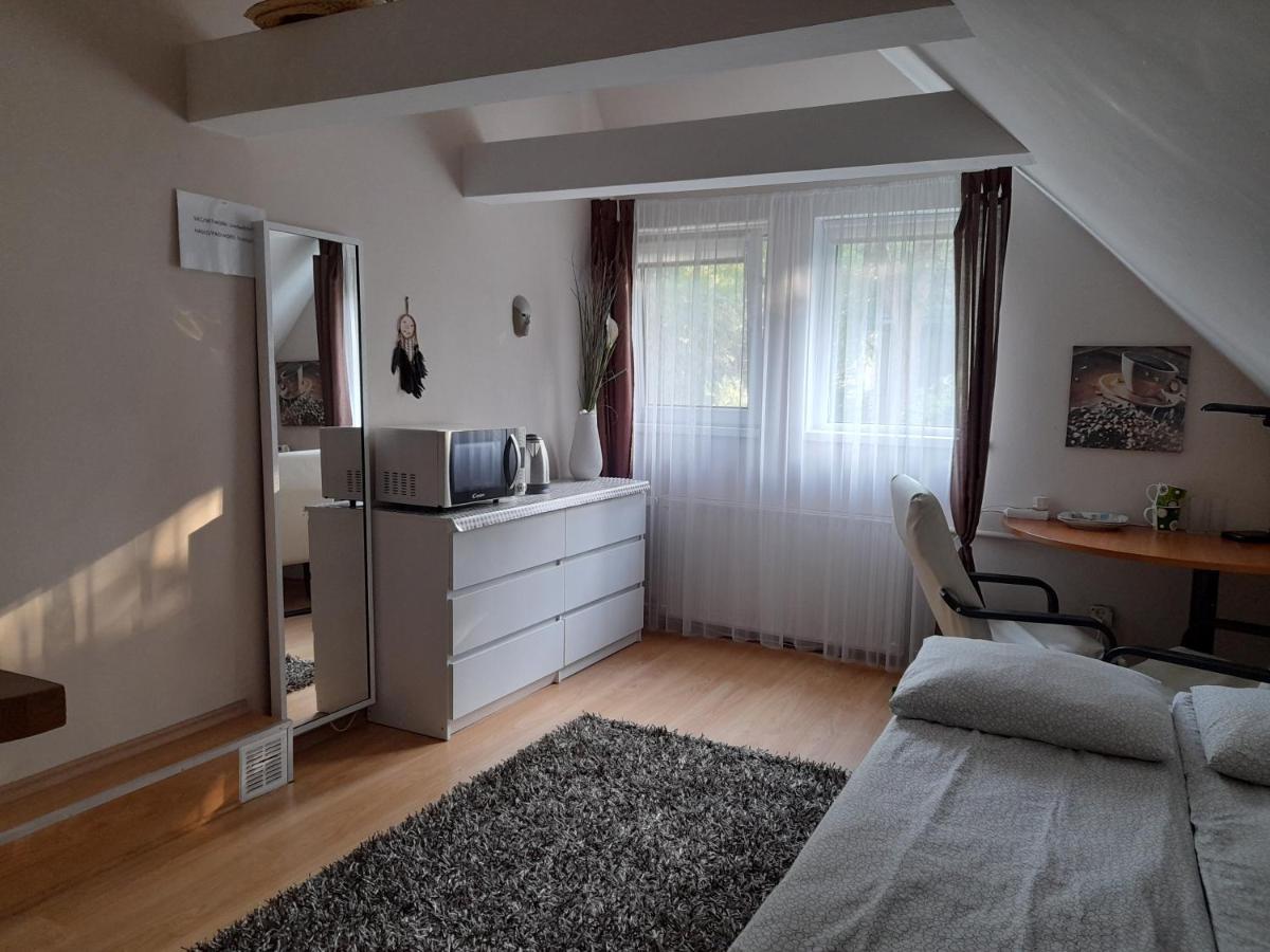 Pokoje Przy Parku Oliwskim Apartment กดัญสก์ ภายนอก รูปภาพ